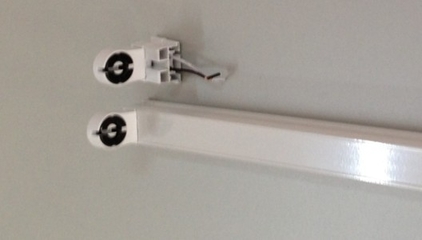 壟運牌雙支日光燈支架 價格、供應與廠家批發渠道全解析